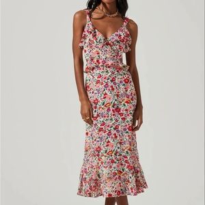 ASTR red/pink floral midi dress